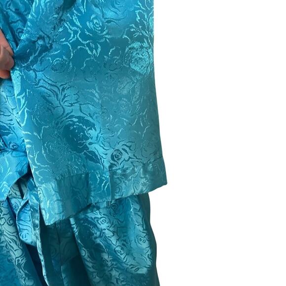Vintage Ashley Amos Long Sleeve Blue Satin Feel Robe Women’s M - Picture 3 of 10